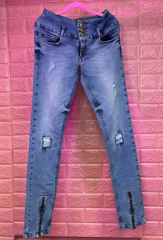 Jeans claros AY GUEY!